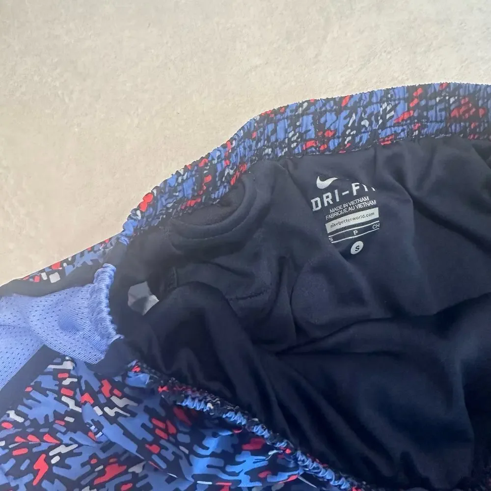 Girl's Nike Dri-Fit Shorts sz S Blue Nike Shorts Kids Small